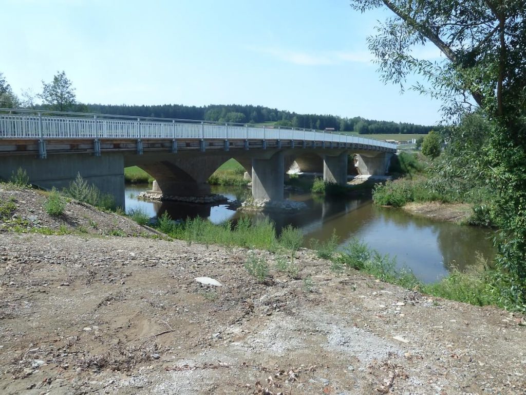 Projekt ALTMANN Ingenieurbüro Geh-und Radwegbrücke Eschlkam