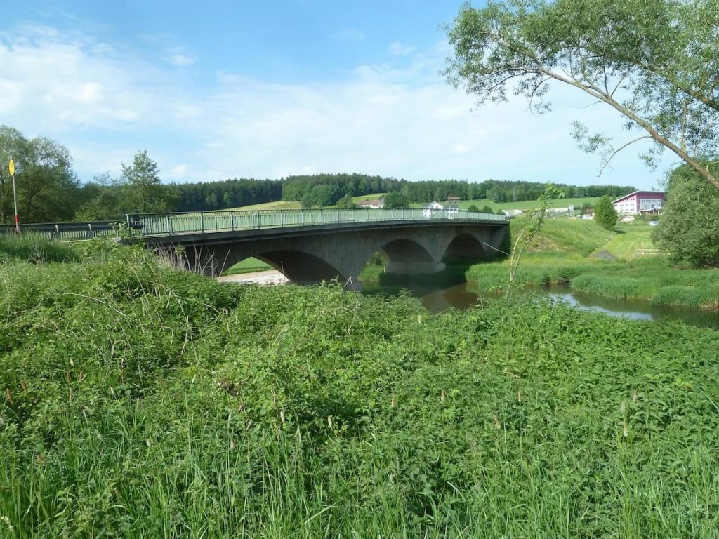 Projekt ALTMANN Ingenieurbüro Geh-und Radwegbrücke Eschlkam