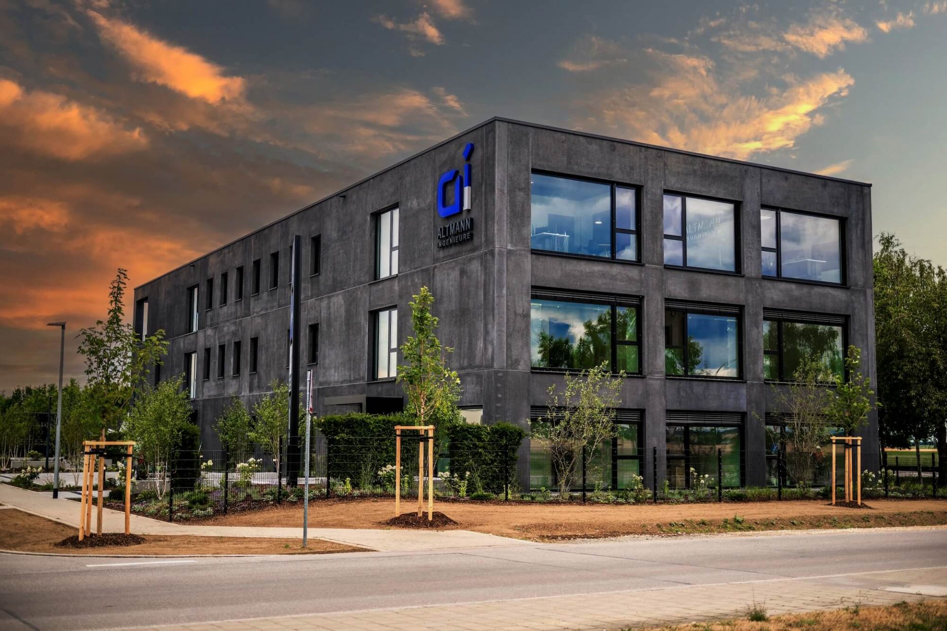 ALTMANN Ingenieurbüro mit Niederlassung in Neutraubling - Büro von außen