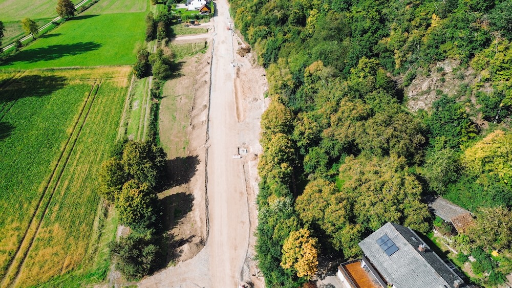 Ausbau Staatsstraße 2115 östlich von Sulzbach a. d. Donau - ALTMANN Ingenieure plant Straßenneubau