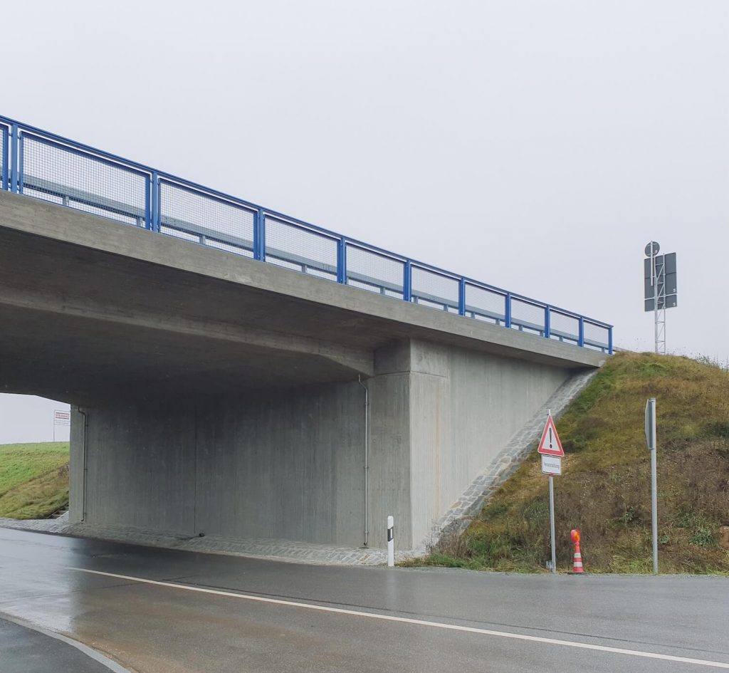 Ausbau B20 bei Falkenberg - Brücke BW 2.1 - Planung von ALTMANN